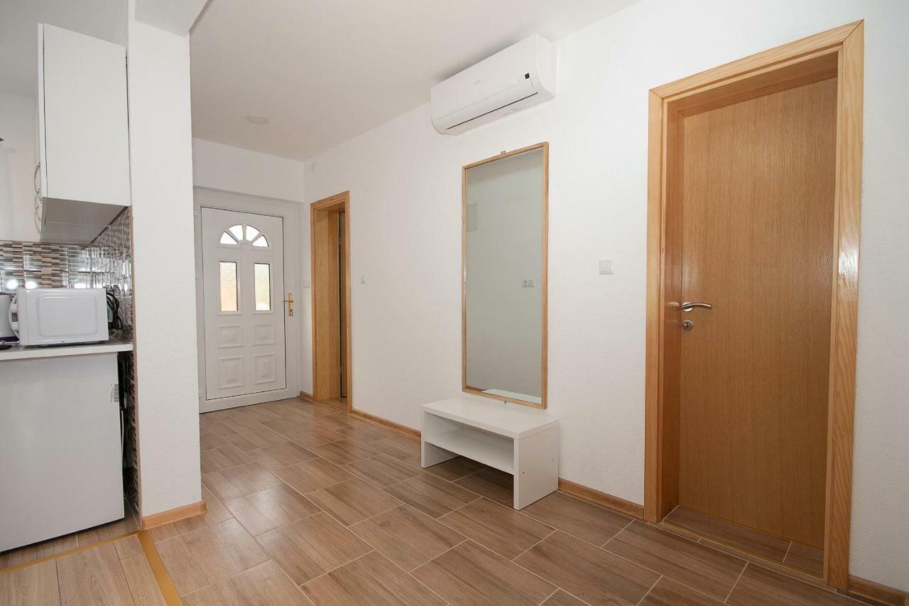 Apartment Josipa Seliste Dreznicko Ngoại thất bức ảnh